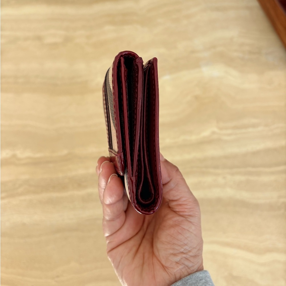 Burberry Super Nova Check Berry and Beige Leather Wallet - Picture 5 of 16